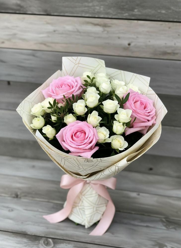 Букет цветов из: Розы в Орловке