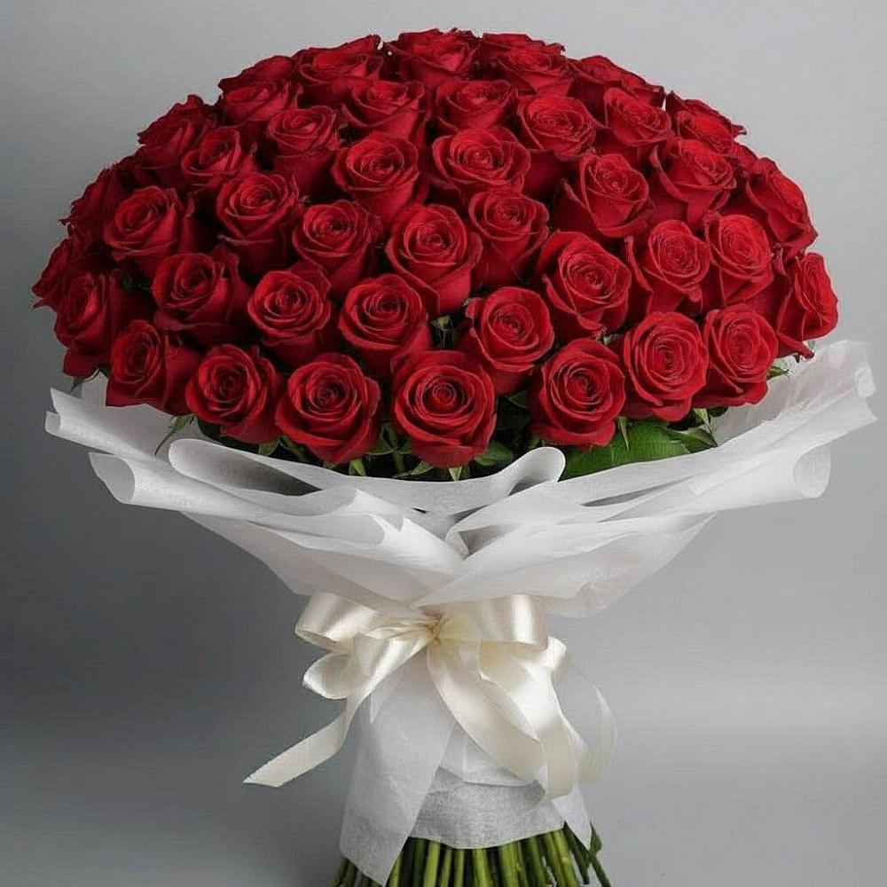 Букет 101 Красная роза Блэк Мэджик в Орловке