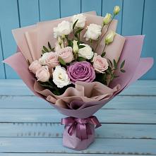 Букет цветов из:  Розы и Лизиантусы в Орловке