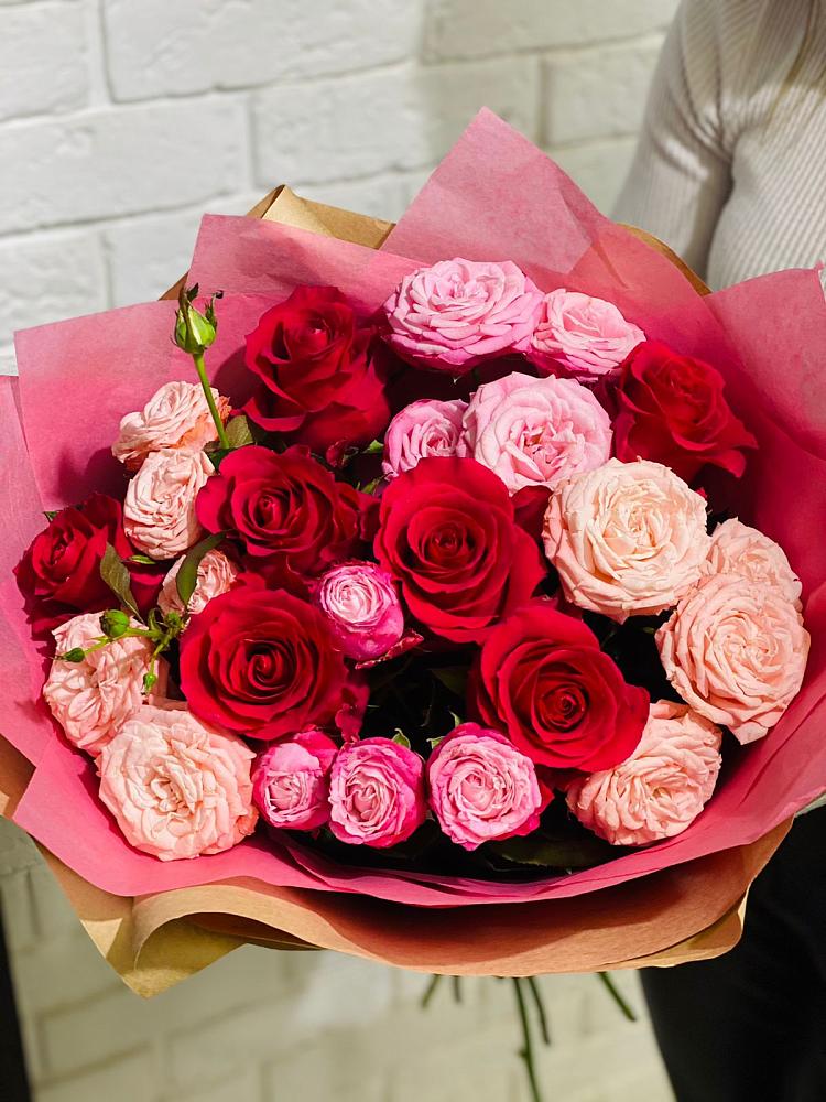 Букет цветов из: Розы в Орловке