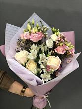 Букет цветов из:  Альстромерии, Розы и Лизиантусы #REPLACE_PRED# Орловке