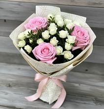 Букет цветов из:  Розы в Орловке