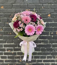 Букет цветов из:  Герберы и Хризантемы в Орловке