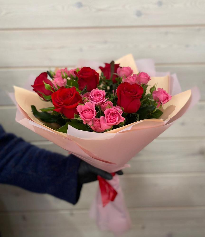 Букет цветов из: Розы в Орловке