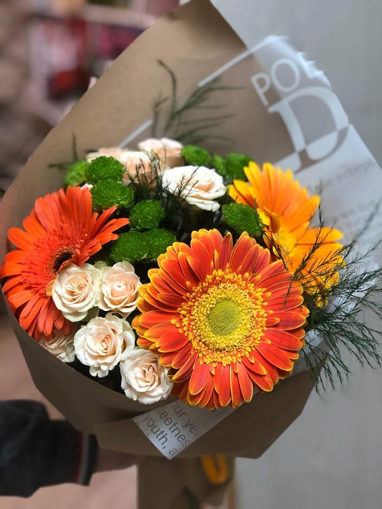 Букет цветов из: Герберы, Хризантемы и Розы в Орловке