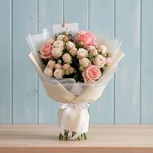 Букет цветов из:  Розы в Орловке