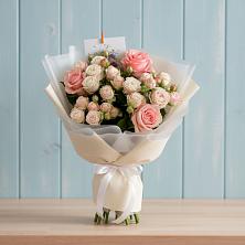 Букет цветов из:  Розы в Орловке