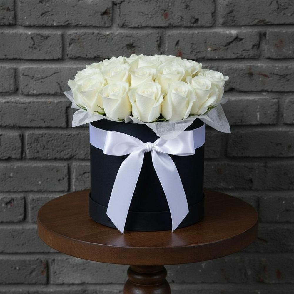 Цветочная композиция из Розы в шляпной коробке в Орловке