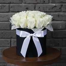 Цветочная композиция из Розы в шляпной коробке в Орловке