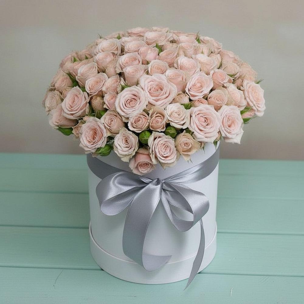 Цветочная композиция из Розы в шляпной коробке в Орловке